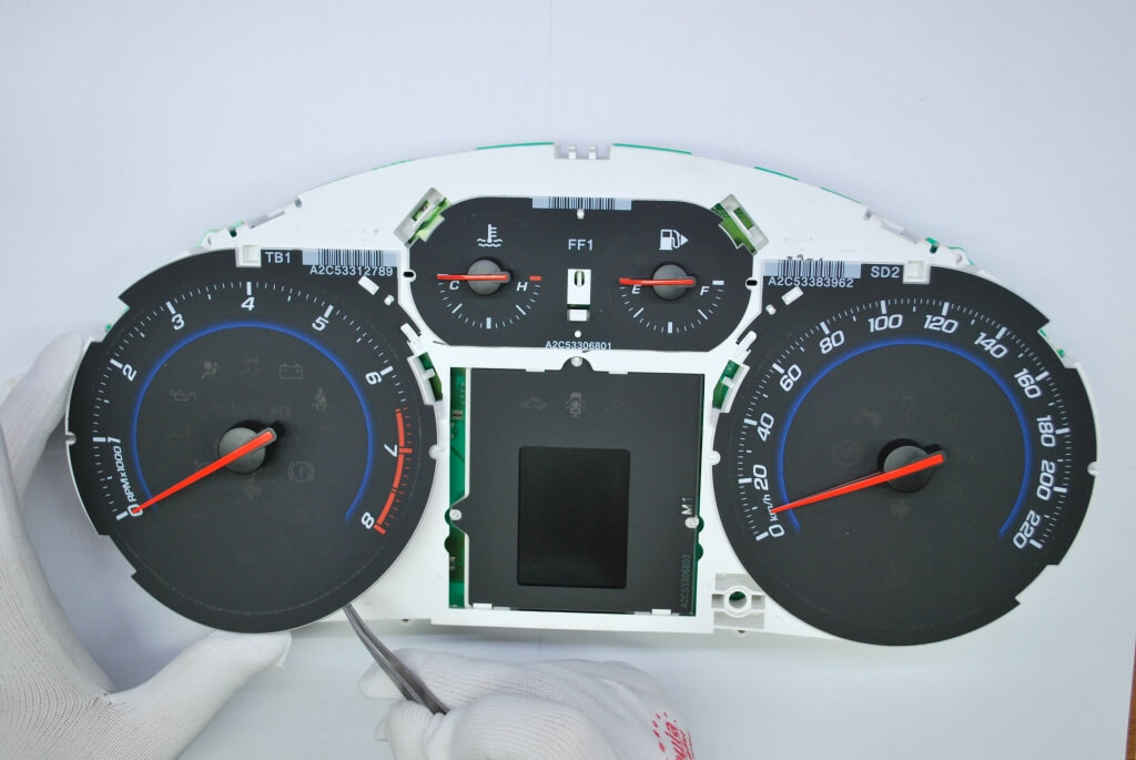 Смотка спидометра Skoda Octavia A7, где и как отмотать одометр Шкода Октавиа